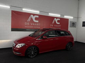 Mercedes B-klasse 200 Ambition - AUTOMAAT/PANO/TREKHAAK/NAP beschikbaar voor biedingen