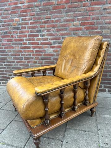  engelse 🇬🇧 Chesterfield stoel cafe manecave  bar  beschikbaar voor biedingen