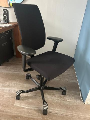 Te koop: HAG Creed 603 bureaustoel -- topkwaliteit ergonomie beschikbaar voor biedingen