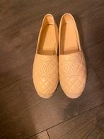 Prachtige dames beige leren espadrilles maat 40, Ophalen of Verzenden, Zo goed als nieuw, Beige, Espadrilles of Moccasins