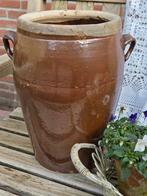 Oude grote stoere pot kruik aardewerk, Ophalen