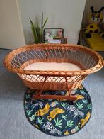 Vintage rotan wiegje, Kinderen en Baby's, Babywiegjes en Ledikanten, Ophalen of Verzenden, Gebruikt, Wieg