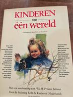 Kinderen van één wereld - Ted van Turnhout, Ophalen of Verzenden, Zo goed als nieuw, Non-fictie