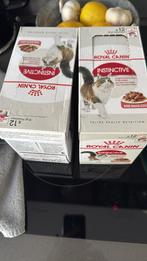 Te koop 5 dozen royal canin adult en 1 doos kittenvoer, Ophalen of Verzenden, Kat