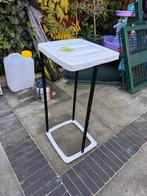 Camping prullenbak - handig en compact, Huis en Inrichting, Tafels | Bijzettafels, Zo goed als nieuw, Rechthoekig, Ophalen, 45 tot 60 cm