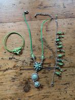 (appeltjes) groene sieraden ketting armbanden, Overige materialen, Gebruikt, Met strass, Ophalen of Verzenden
