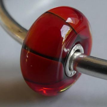 Trollbeads POMPOEN beschikbaar voor biedingen