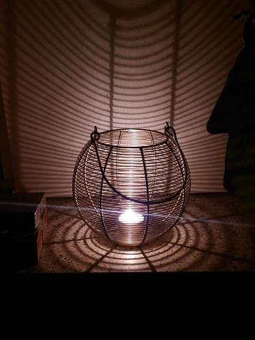 Theelicht houder goud metaal  beschikbaar voor biedingen