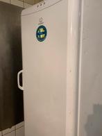 Indesit vriezer, Witgoed en Apparatuur, Vriezers en Diepvrieskisten, Gebruikt, Ophalen of Verzenden, Energieklasse A of zuiniger