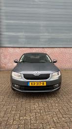 Skoda Octavia 1.6 TDI 81KW Dsg-7 2016 Grijs, Auto's, Zwart, 4 cilinders, USB, Origineel Nederlands