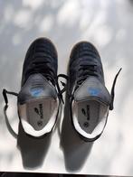 Zaalschoenen maat 34., Maat XS of kleiner, Ophalen, Zo goed als nieuw, Schoenen