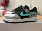 Nike ID Elephant maat 43, Kleding | Heren, Schoenen, Ophalen of Verzenden, Zo goed als nieuw, Overige kleuren