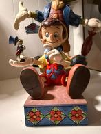 Disney Traditions Pinocchio beeld, Verzamelen, Disney, Ophalen of Verzenden, Winnie de Poeh of vrienden, Zo goed als nieuw, Beeldje of Figuurtje