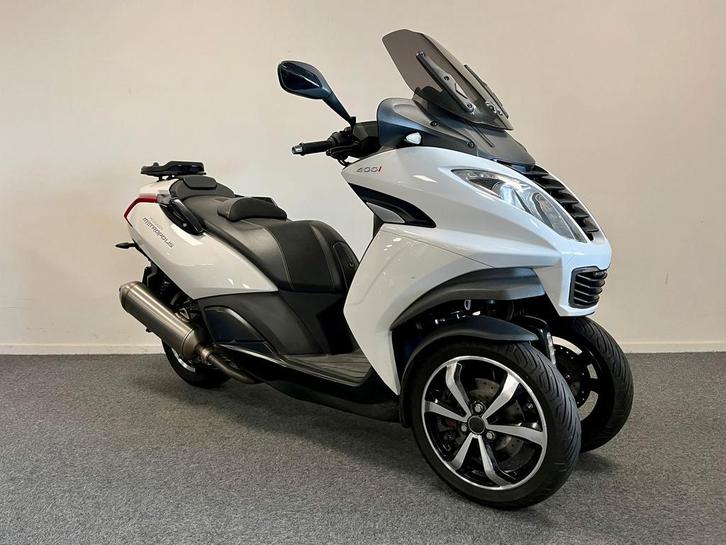 PEUGEOT METROPOLIS 400 | 2019 | 12.425KM, Motoren, Motoren | Overige merken, Bedrijf, Scooter, 12 t/m 35 kW, Minimaal motorrijbewijs A2
