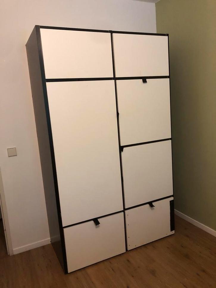 Ikea kast zwart en wit, Huis en Inrichting, Kasten | Kledingkasten, Gebruikt, 200 cm of meer, 100 tot 150 cm, 50 tot 75 cm, Met lade(s)