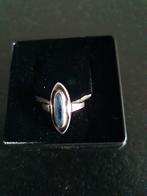 Vintage zilveren ring met blauwe steen, Blauw, Met edelsteen, Gebruikt, Ophalen of Verzenden