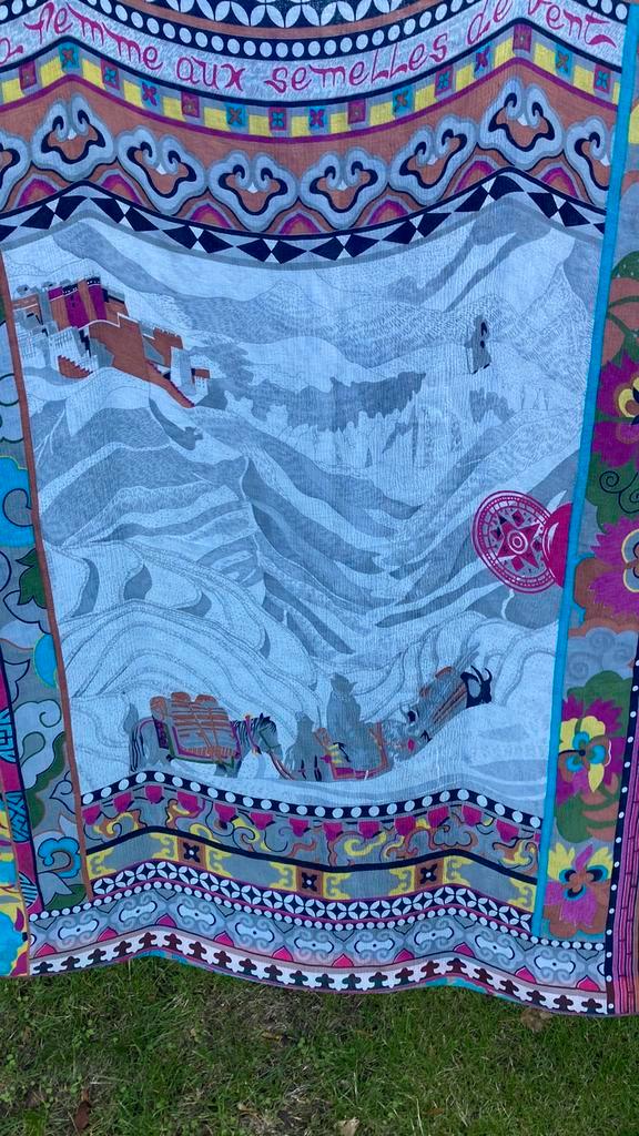 Louis Vuiton/ Hermes sjaal shawl zijde, Antiek en Kunst, Antiek | Kleding en Accessoires, Ophalen of Verzenden