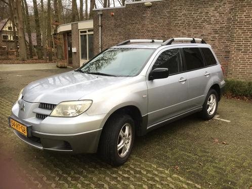 Mitsubishi Outlander 2.0 MPI 2WD 2005 Grijs, Auto's, Mitsubishi, Particulier, Outlander, Dakrails, Elektrische ramen, Trekhaak
