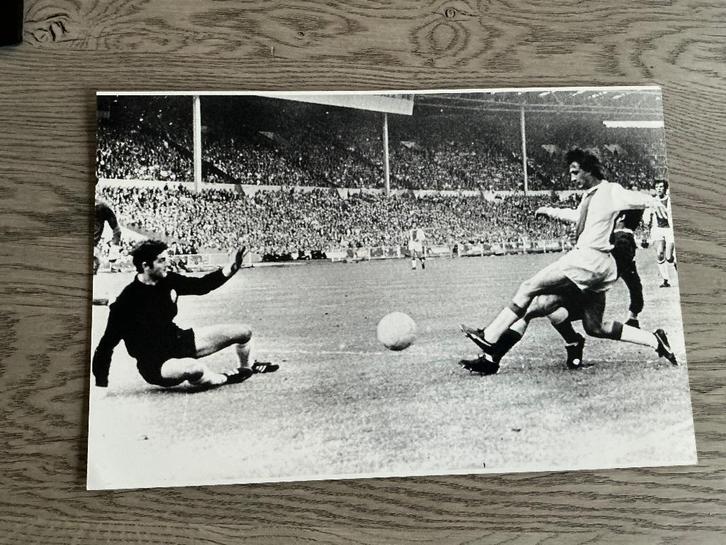 Foto Johan Cruijff Ajax - Panathinaikos 1971, Verzamelen, Sportartikelen en Voetbal, Gebruikt, Overige typen, Ajax, Ophalen of Verzenden