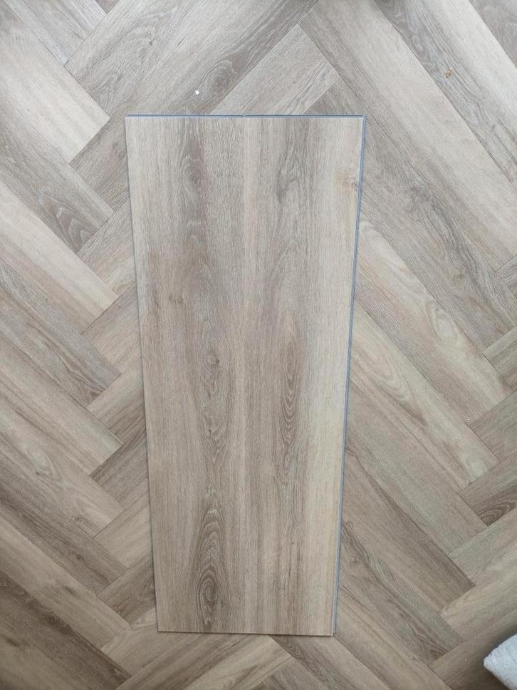 80 pvc/click XL laminaat in licht eiken, Huis en Inrichting, Stoffering | Vloerbedekking, Nieuw, Laminaat, Beige, 50 tot 75 m²