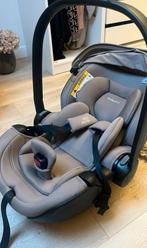 Britax Römer x Dubatti Baby-Safe 5Z2 Autostoel Natural Taupe, Ophalen, Zo goed als nieuw, Overige merken, Autogordel