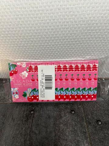 Escada Cherry In Japan 12 x 1.2ml= 14.40ml eau de toilette beschikbaar voor biedingen