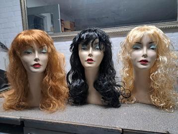 hoofden/hoofd/hoeden pruiken display beschikbaar voor biedingen