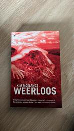 Kim Moelands - Weerloos, Ophalen of Verzenden, Zo goed als nieuw, Kim Moelands, Nederland