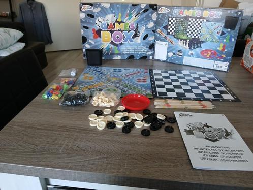 Grafix - Games box - Spellendoos, Hobby en Vrije tijd, Gezelschapsspellen | Bordspellen, Nieuw, Een of twee spelers, Drie of vier spelers