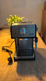 Piston machine, nog maar 5 maanden jong., Witgoed en Apparatuur, Koffiezetapparaten, Ophalen of Verzenden, Espresso apparaat