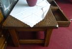 zware eiken houten salon tafel met diepe lades, Ophalen, Gebruikt, 100 tot 150 cm, Eikenhout