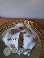 Royal albert set Winsome, Ophalen of Verzenden, Zo goed als nieuw, Kop en/of schotel