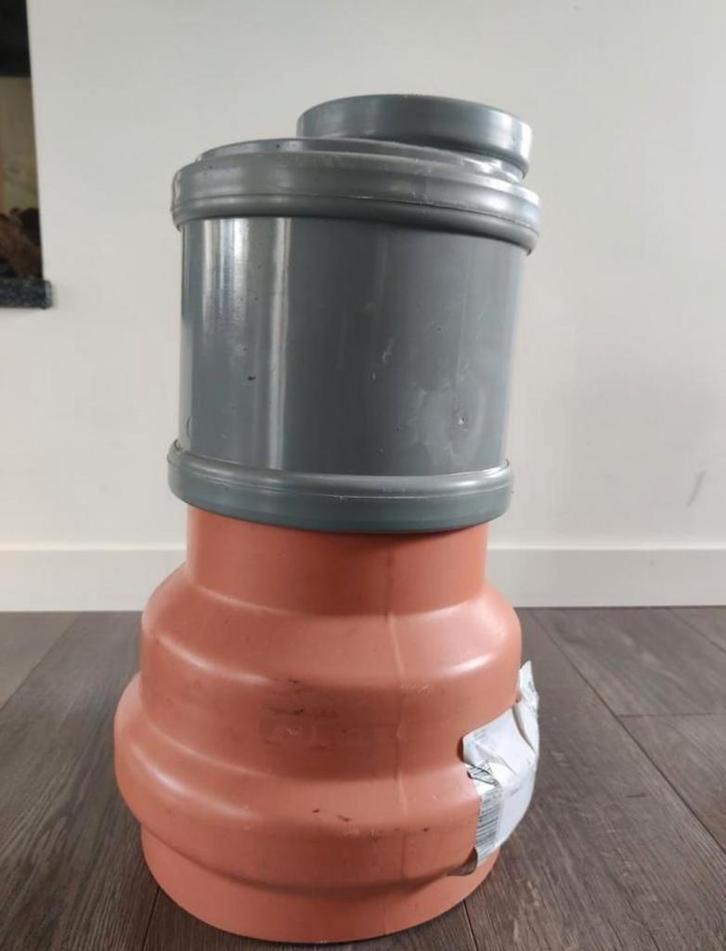 Nieuw Wavin verloopstuk riool – 249 mm gres naar 125 mm, Doe-het-zelf en Verbouw, Buizen en Afvoer, Zo goed als nieuw, Afvoer