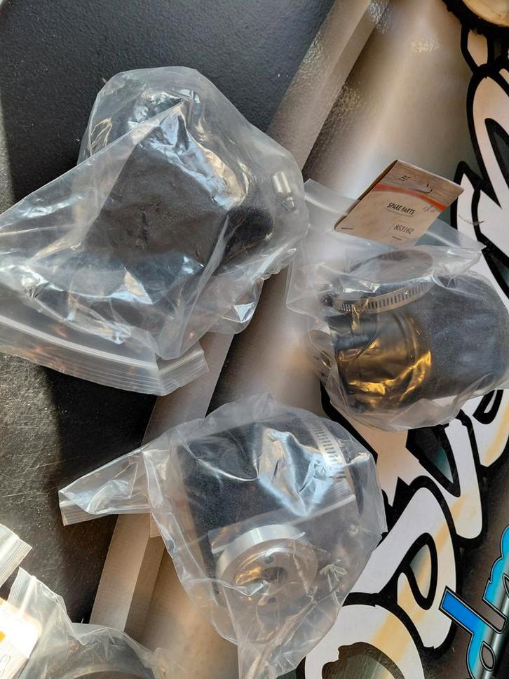 Luchtfilters , trekstarter hoezen, enz., Hobby en Vrije tijd, Modelauto's | 1:5 tot 1:12, Nieuw, Auto, Ophalen of Verzenden