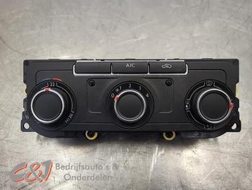 Airco bedieningspaneel van een Volkswagen Transporter beschikbaar voor biedingen