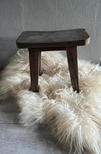 Landelijke stoer houten krukje, Ophalen, Nieuw, Hout