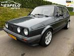 Volkswagen Golf 1.6 C, Leuke auto voor de ietwat handige lie, Auto's, Oldtimers, Metallic lak, Volkswagen, Bedrijf, 75 pk