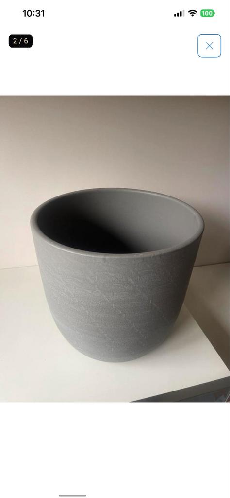 Grijze Bloempot van Mica Decorations, Rond, Binnen, Ophalen of Verzenden, Zo goed als nieuw