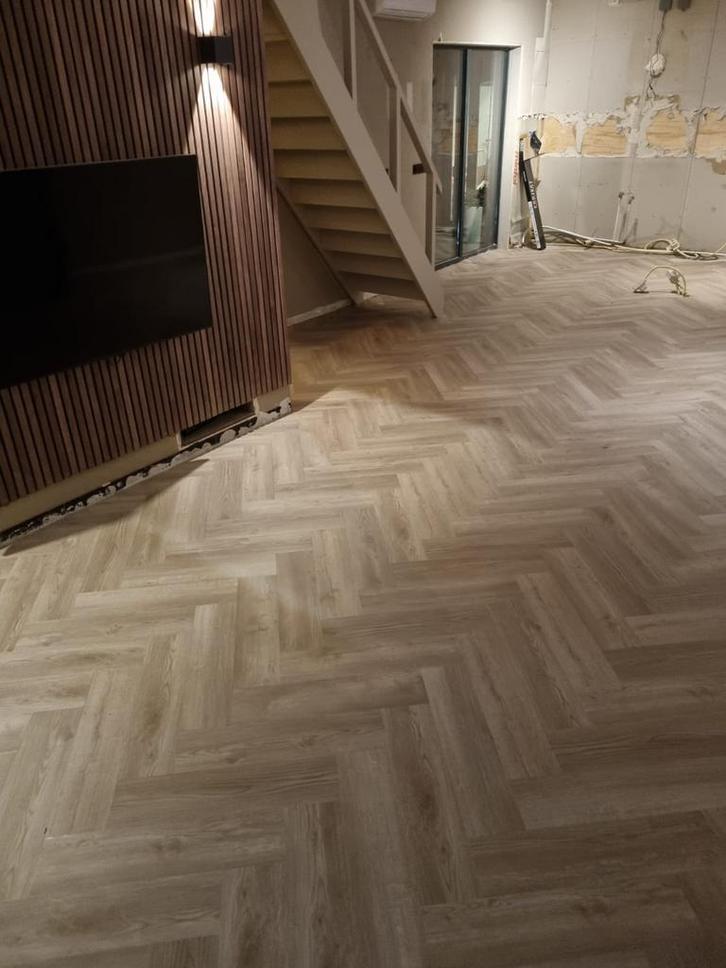 Pvc vloeren/trappen tapijt, Huis en Inrichting, Stoffering | Vloerbedekking, Nieuw, Tapijt, 75 m² of meer, Ophalen of Verzenden