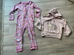MERKLOOS/PRIMARK onesie + sweater maat 116, Ophalen of Verzenden, Gebruikt, Meisje, Nacht- of Onderkleding