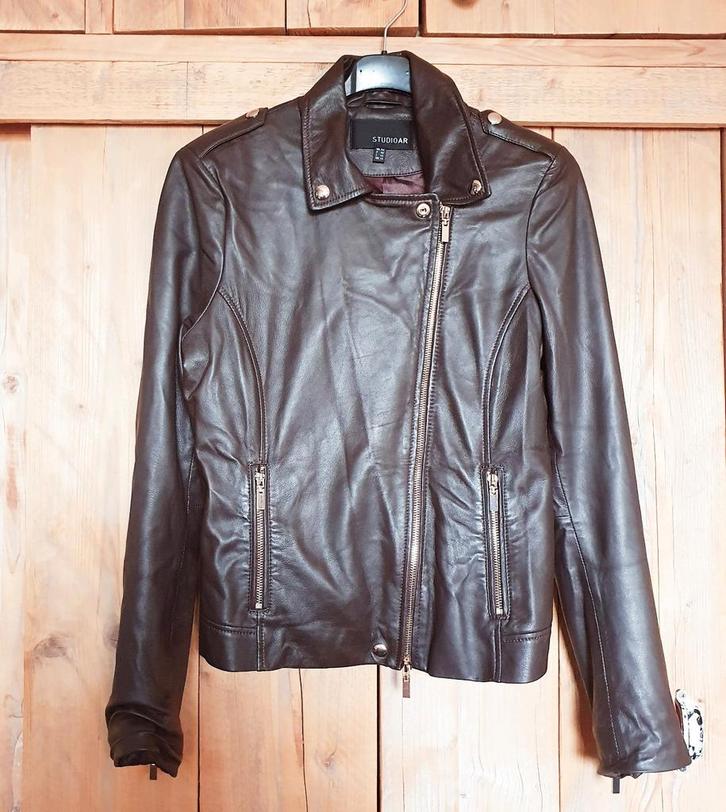 Studio AR leren jasje maat 38, Kleding | Dames, Jasjes, Kostuums en Pakken, Zo goed als nieuw, Jasje, Maat 38/40 (M), Bruin, Ophalen of Verzenden