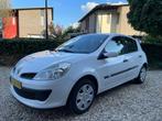 Renault Clio 1.2 16V 55KW Auth 5-DRS E4 2006 Wit, Auto's, Renault, Voorwielaandrijving, 535 kg, 74 pk, 4 cilinders