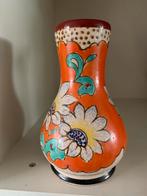 Leuk oud vaasje met bloemmotief, Antiek en Kunst, Antiek | Vazen, Ophalen of Verzenden