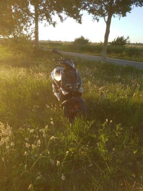 Peugeot speedfight 2, Fietsen en Brommers, Brommers | Peugeot, Gebruikt, Overige modellen, Maximaal 45 km/u, Ophalen