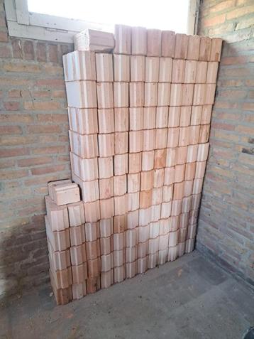 Te Koop Poriso stenen beschikbaar voor biedingen