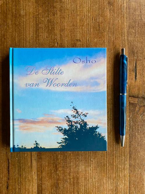 De stilte van woorden - Osho, Boeken, Esoterie en Spiritualiteit, Zo goed als nieuw, Overige onderwerpen, Ophalen of Verzenden
