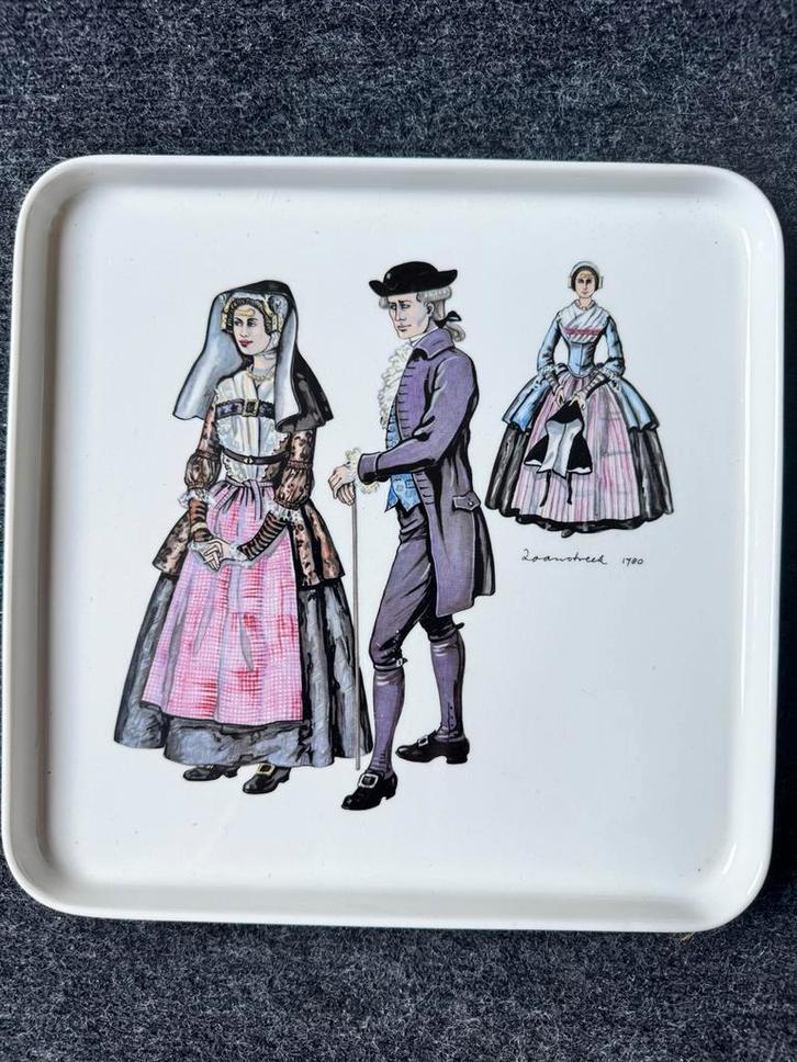 Villeroy & Boch bord, Antiek en Kunst, Antiek | Wandborden en Tegels, Verzenden