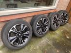Winterbanden set Suzuki Vitara/SX 4 S-cross - 215/55R17, Ophalen, Banden en Velgen, 17 inch, Winterbanden
