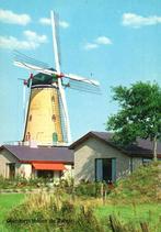 Ouddorp (ZH) Molen de Zwaan ca 1990., Verzamelen, Ansichtkaarten | Nederland, Verzenden, 1980 tot heden, Gelopen, Zuid-Holland