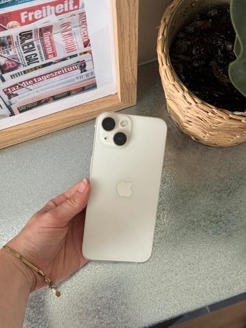 iPhone 14 – 256GB Wit Starlight beschikbaar voor biedingen